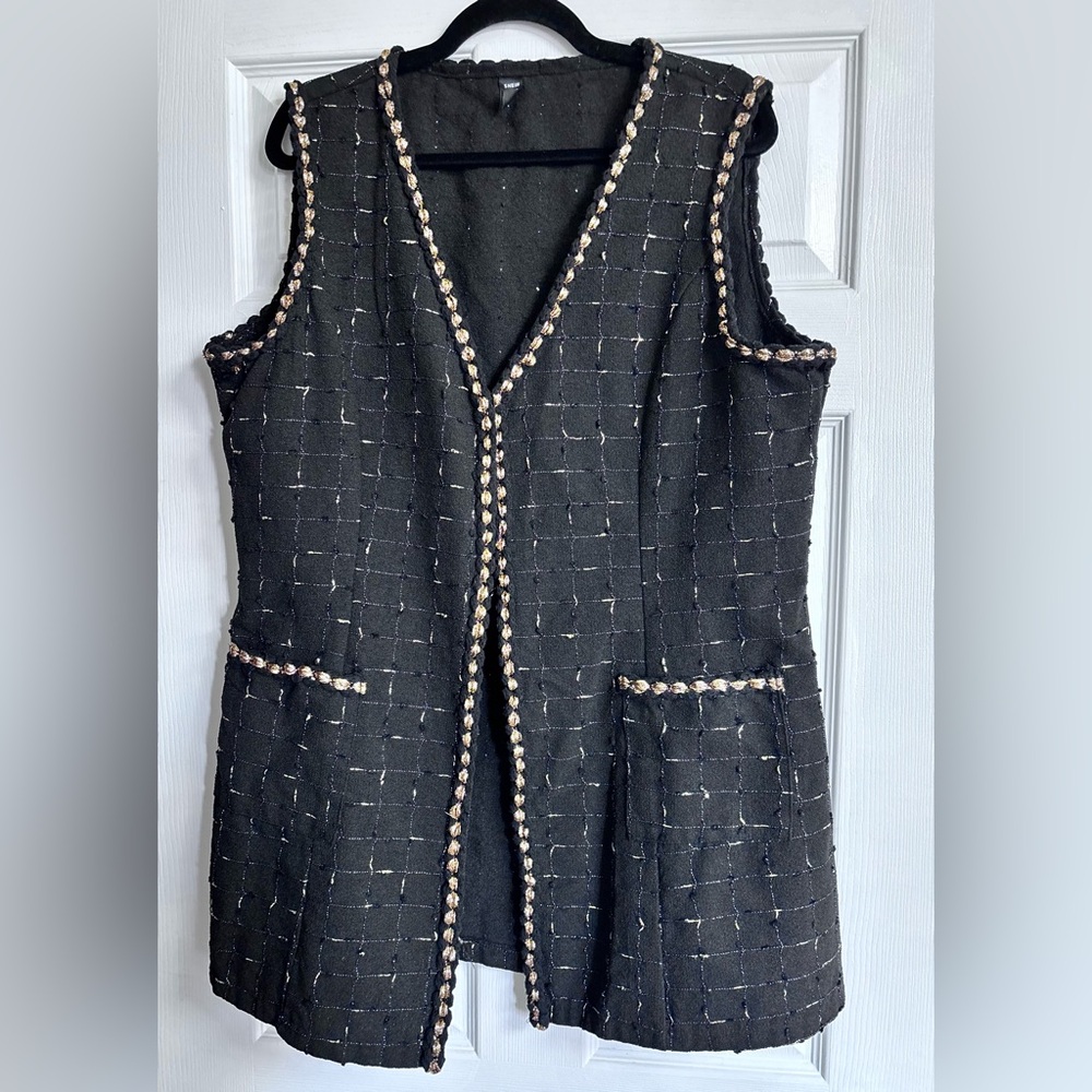 SHEIN BlackTweed Vest with Gold Braided Trim 2XL